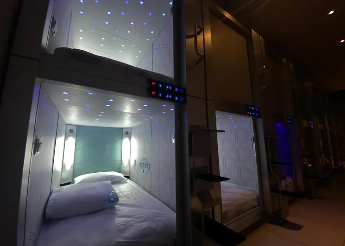 Izzzleep Aeropuerto Terminal 1